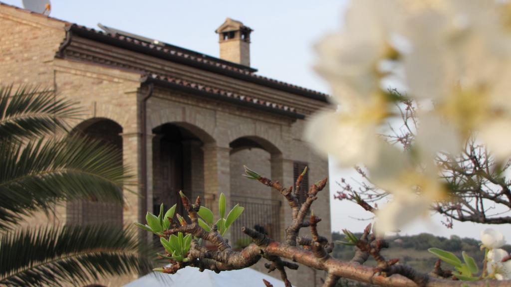 Bed And Breakfast Aratro & Rosmarino Civitanova Marche Exterior foto